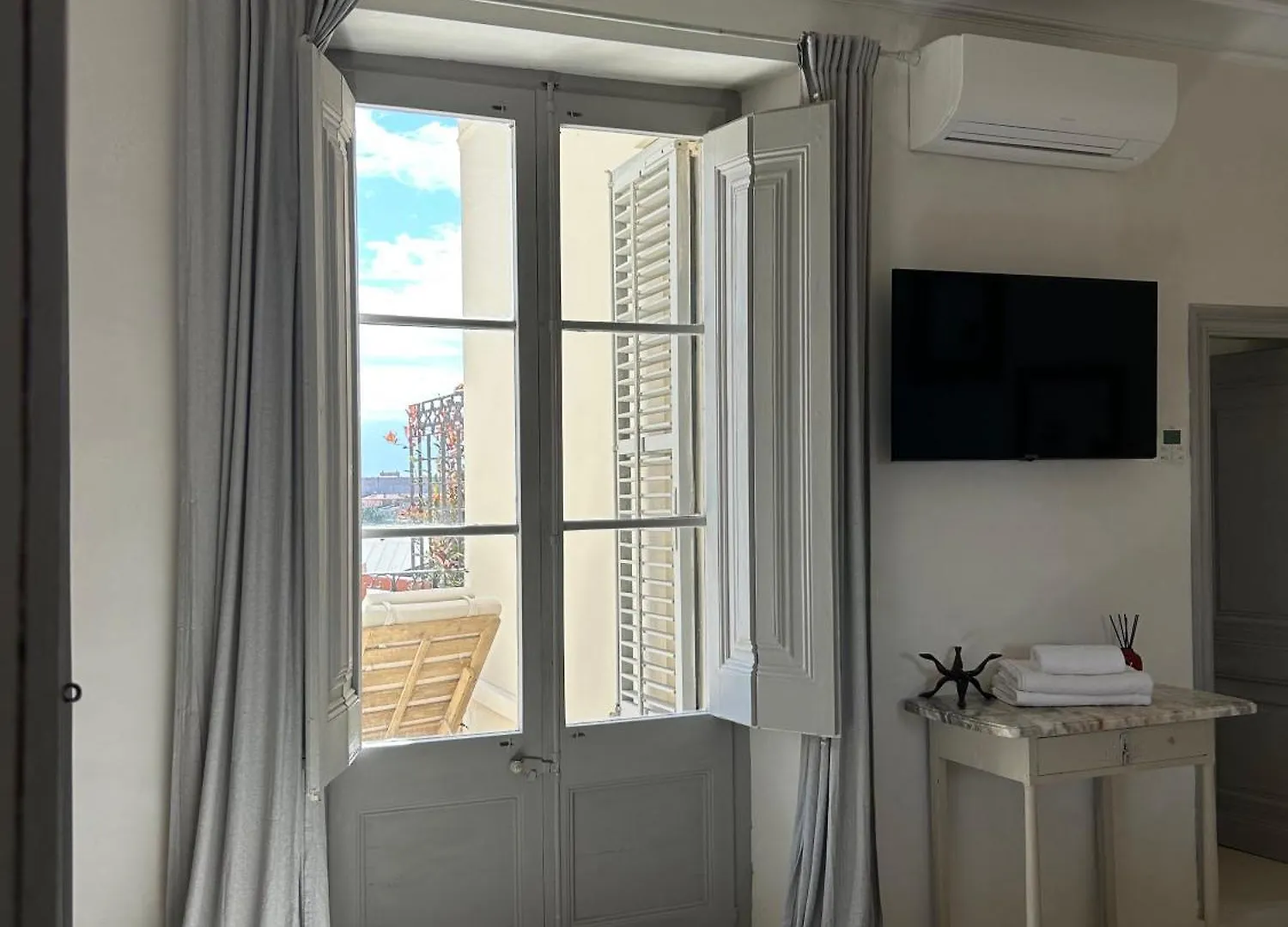 C'Anne Marie Bed & Breakfast Palafrugell 0*,
